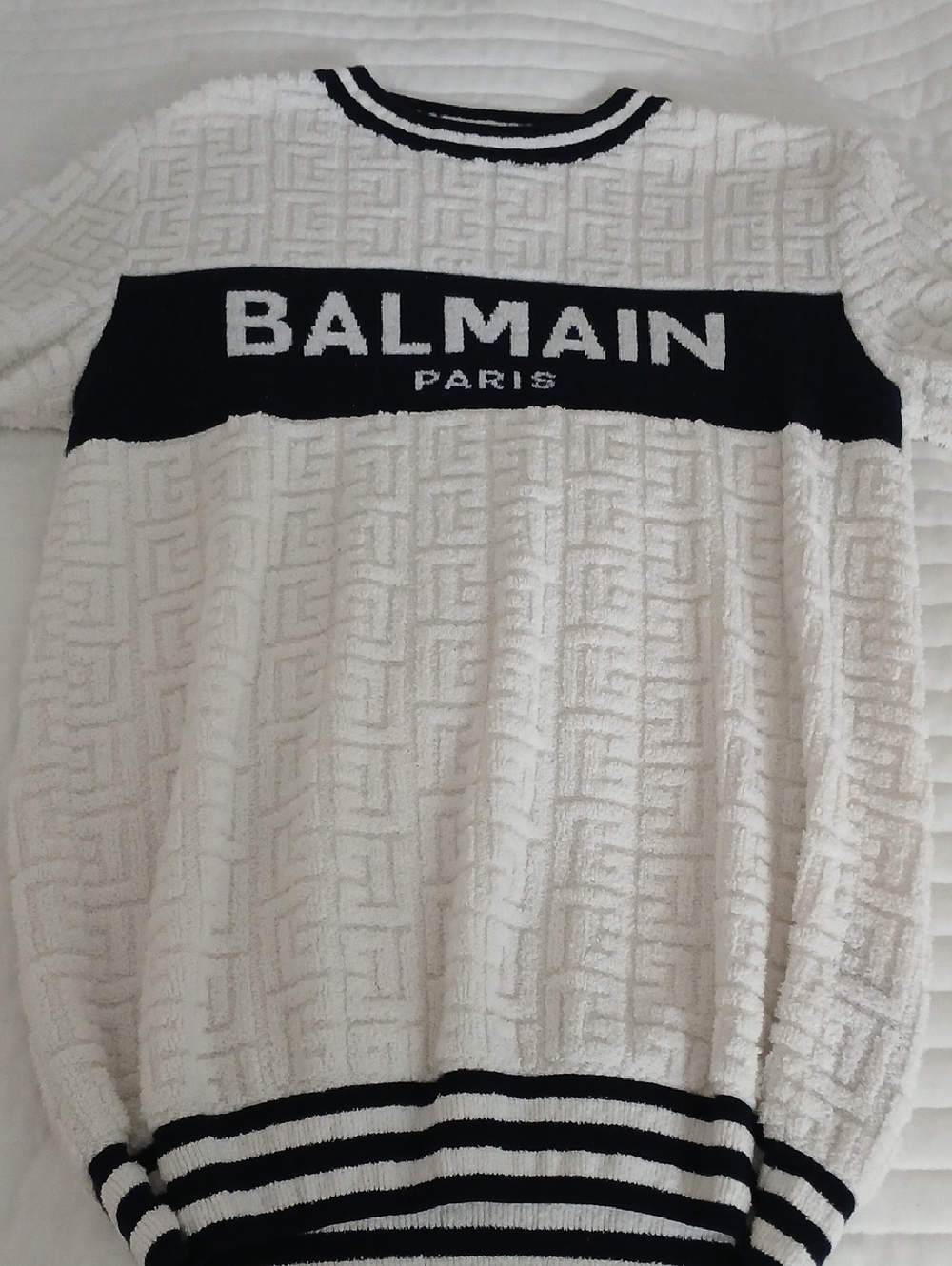 Balmain White and Black Logo Textured Knit Crewneck Sweater